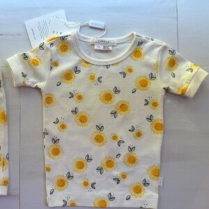 Baby Girl 2-Piece Outfit (12M)